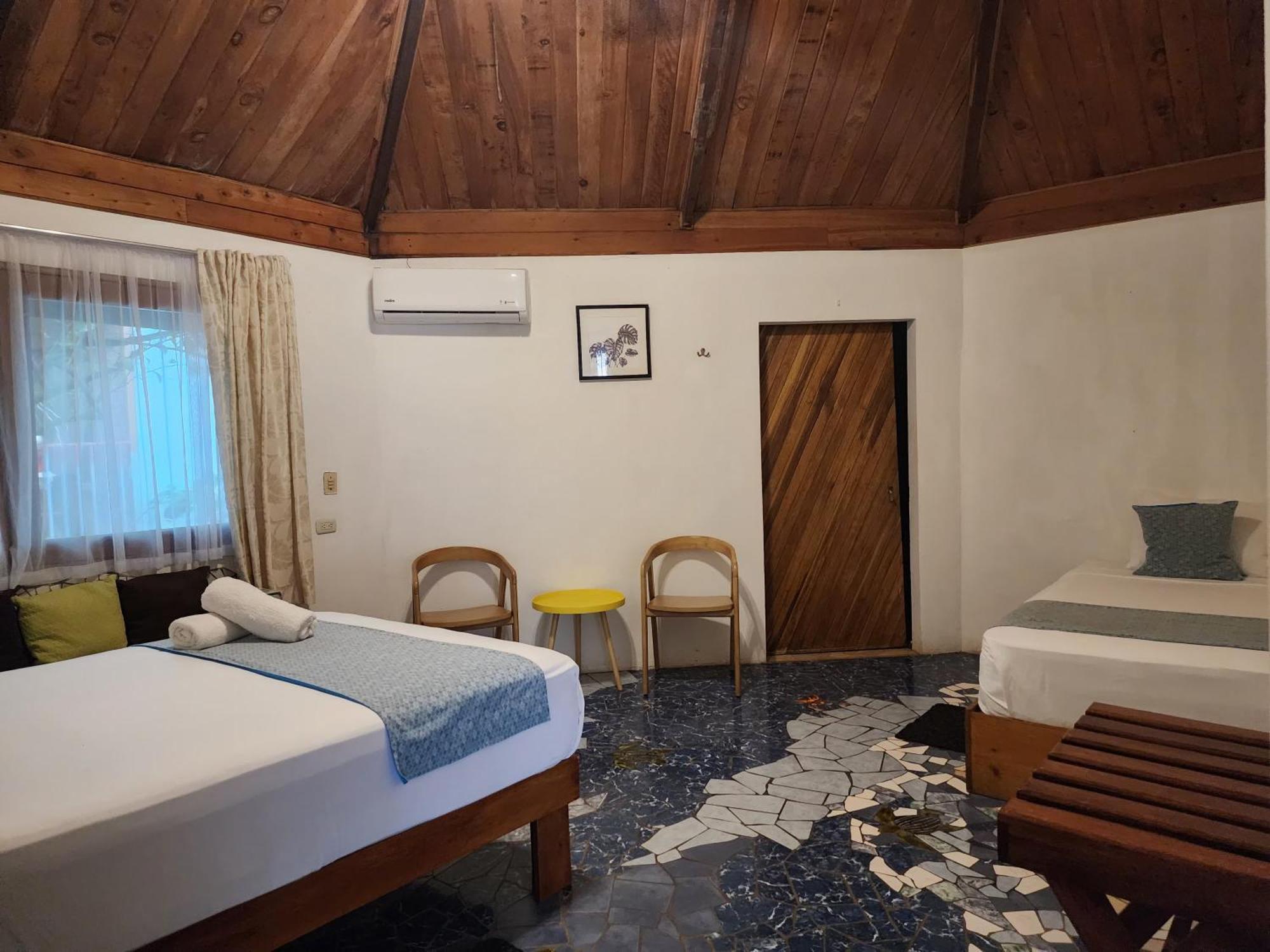 Casa Thirema Tortuguero Hotel Eksteriør billede
