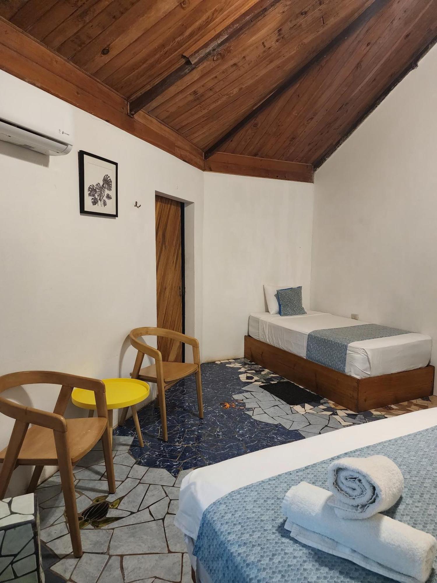 Casa Thirema Tortuguero Hotel Eksteriør billede